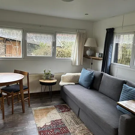 Op De Brusse アパート *